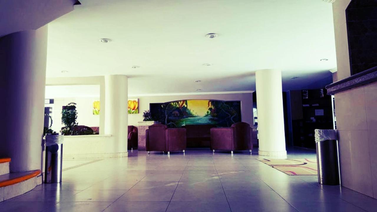 Hotel Graham Виляермоса Екстериор снимка
